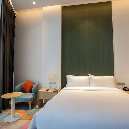 Holiday Inn Express Shanghai Songjiang Fangta By Ihg Exterior photo
